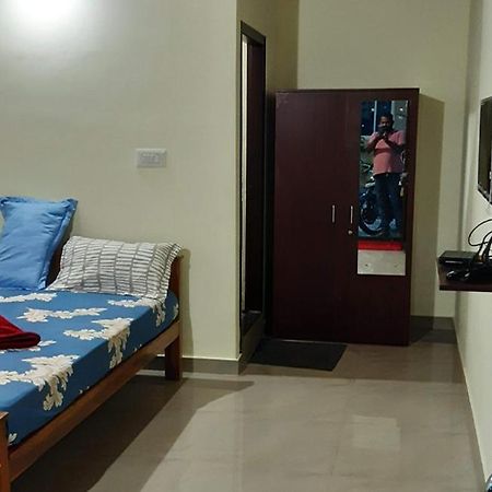 Sri Nandini Guest House Chikmagalūr エクステリア 写真